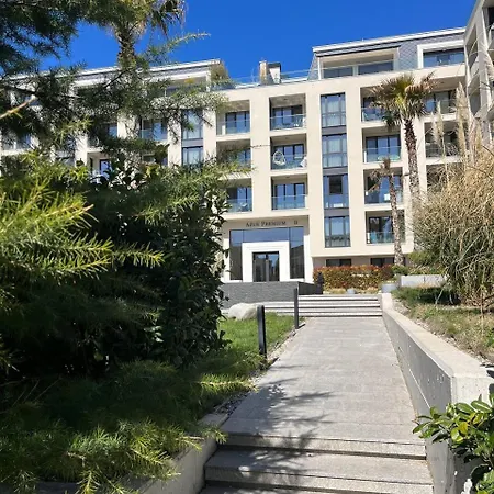 I Helena Two-bedroom Premium Apart Apartment *