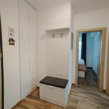 I Helena Two-bedroom Premium Apart *