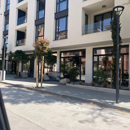 I Helena Two-bedroom Premium Apart * Saints Constantine and Helena