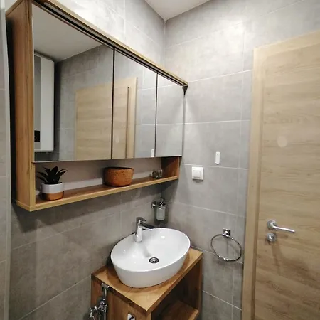 I Helena Two-bedroom Premium Apart Saints Constantine and Helena